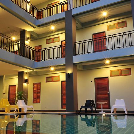 Ruk Cozy Hotel Khaulak Kültér fotó