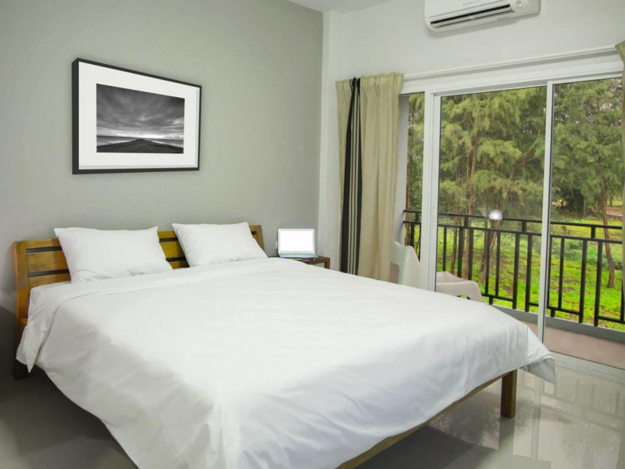 Ruk Cozy Hotel Khaulak Kültér fotó