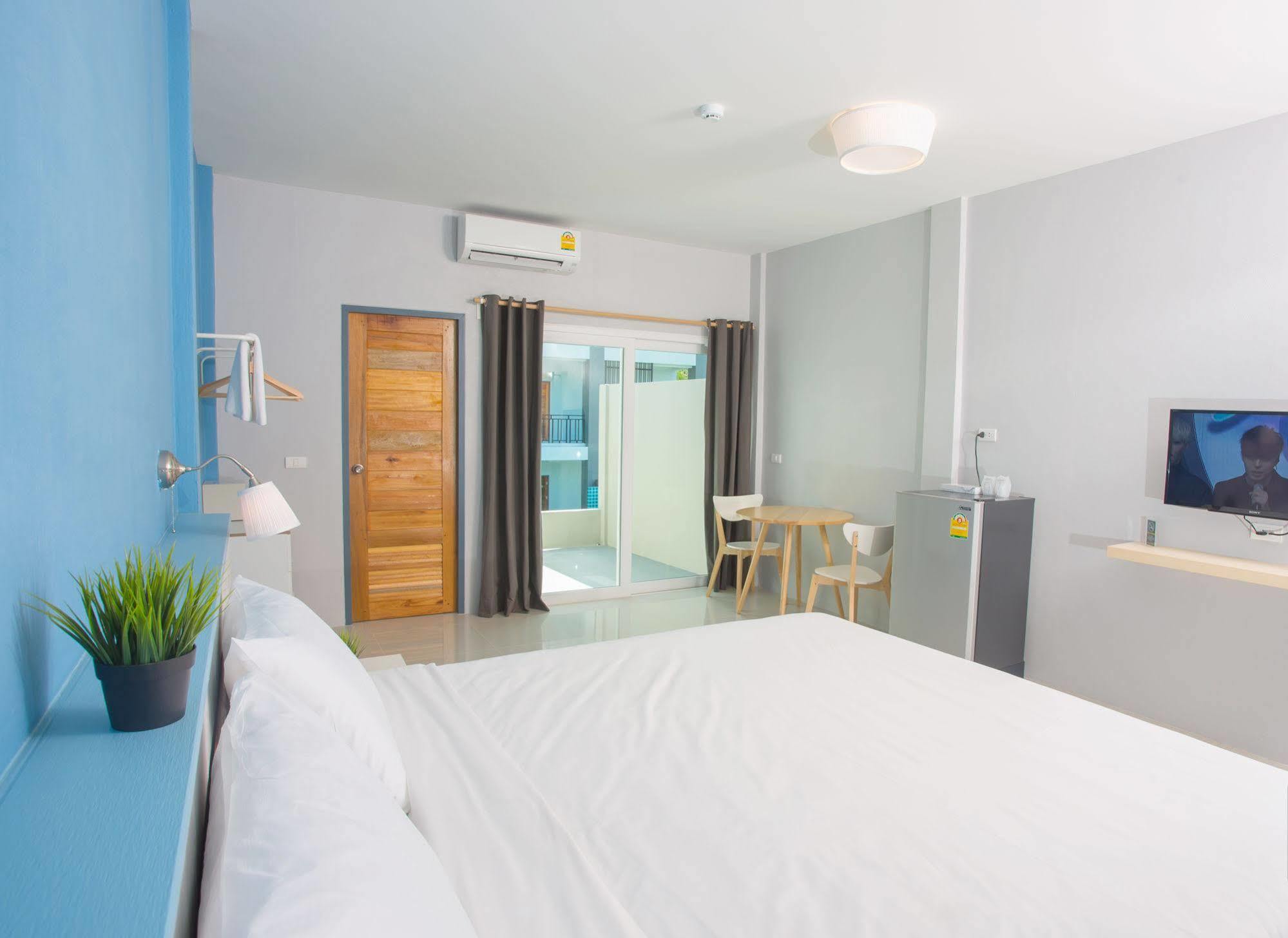 Ruk Cozy Hotel Khaulak Kültér fotó