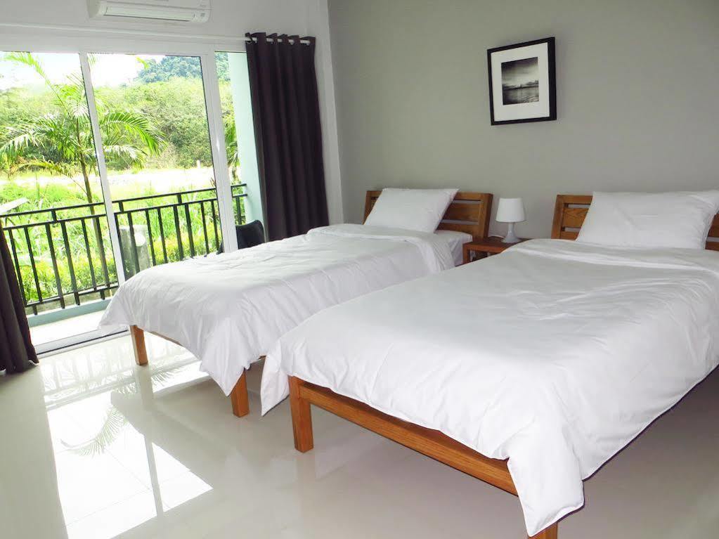 Ruk Cozy Hotel Khaulak Kültér fotó